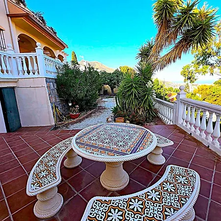 Luxury With Panoramic Views