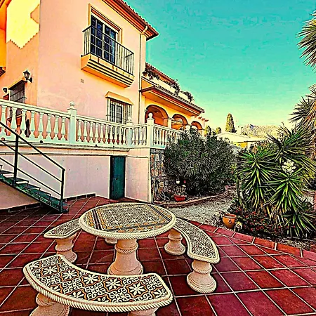 Luxury With Panoramic Views *